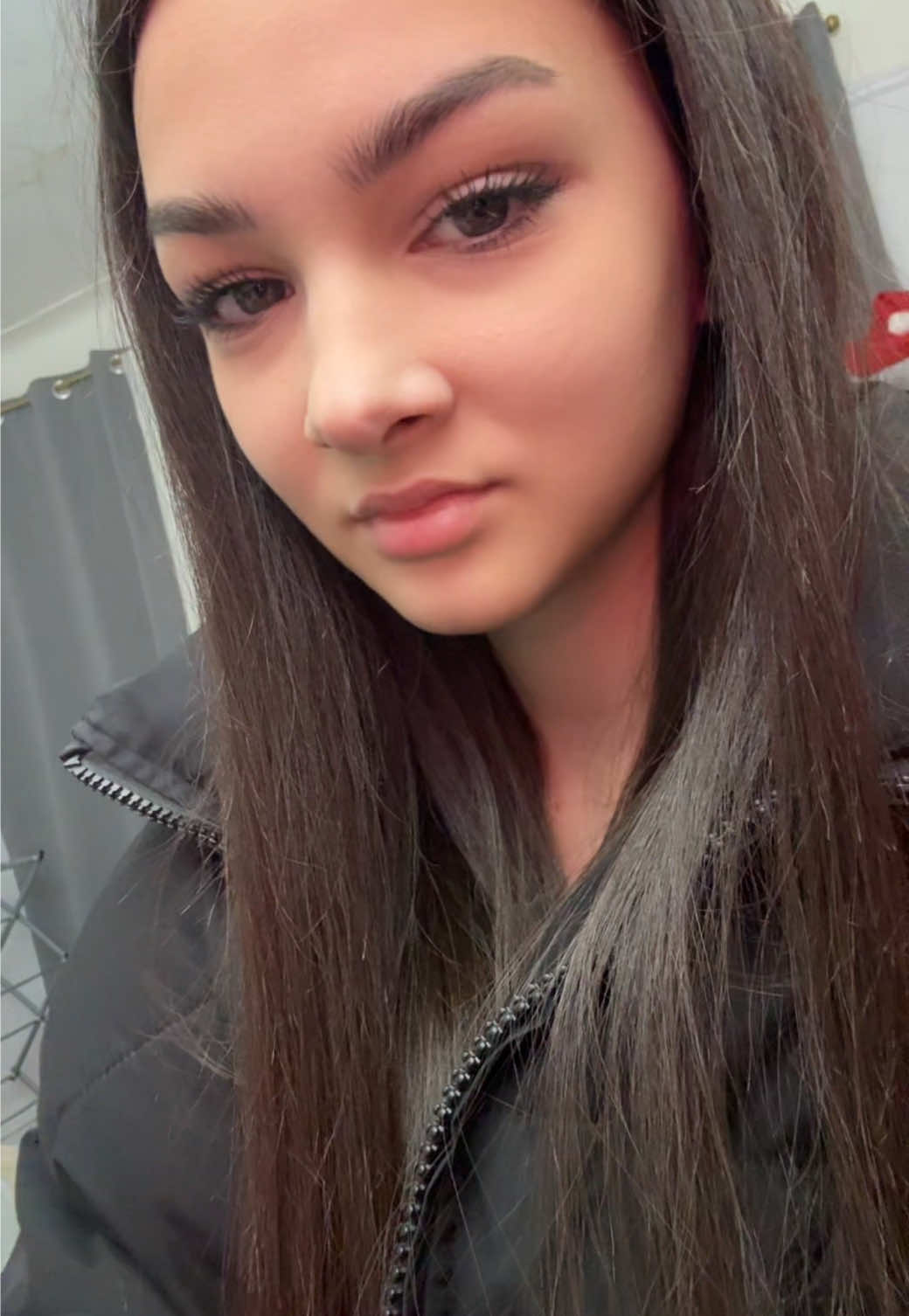 @Anakho