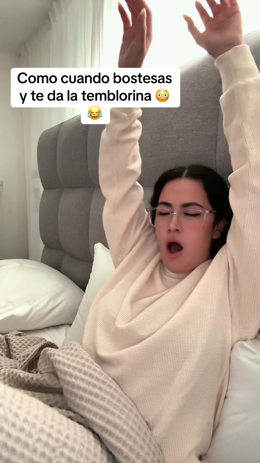 @Claudia 🖤