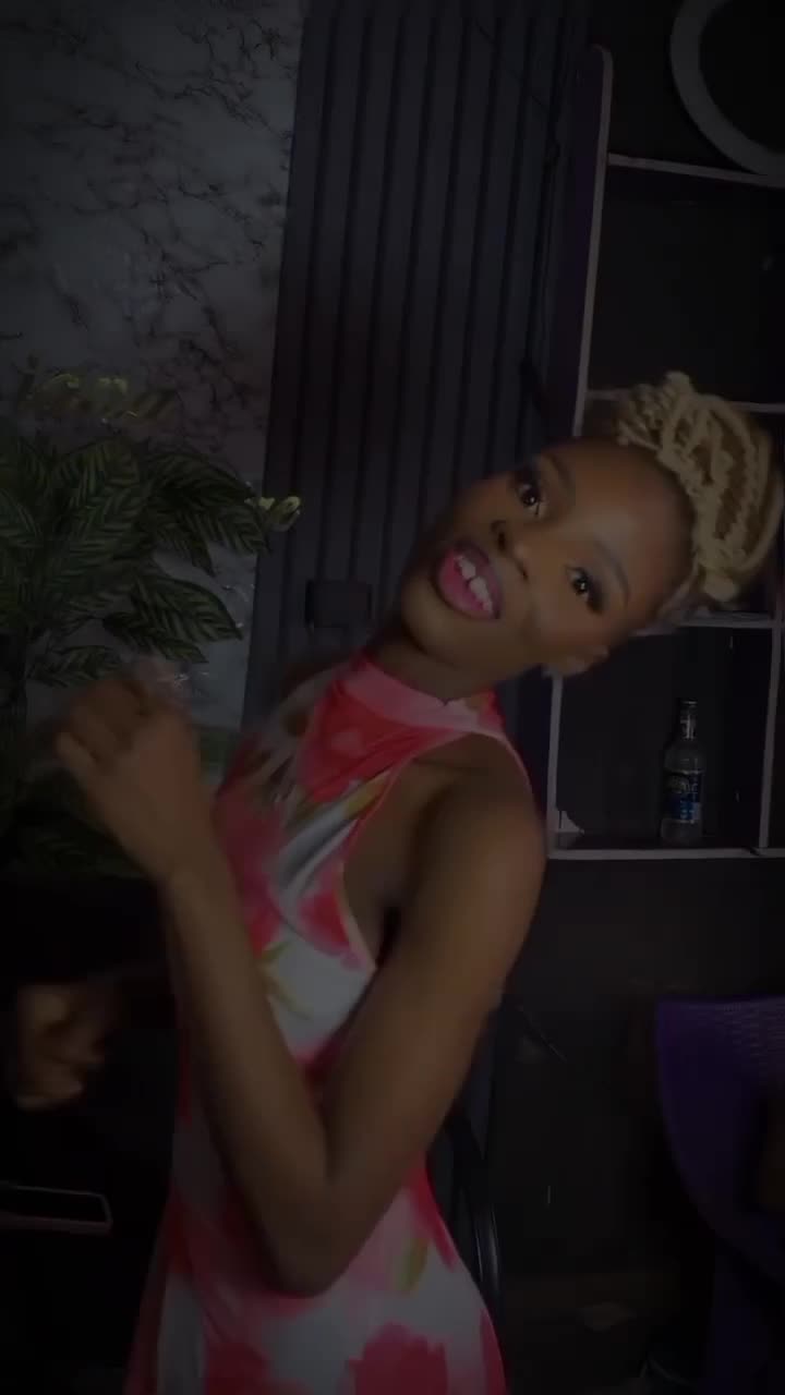 @Ella❤️🦋