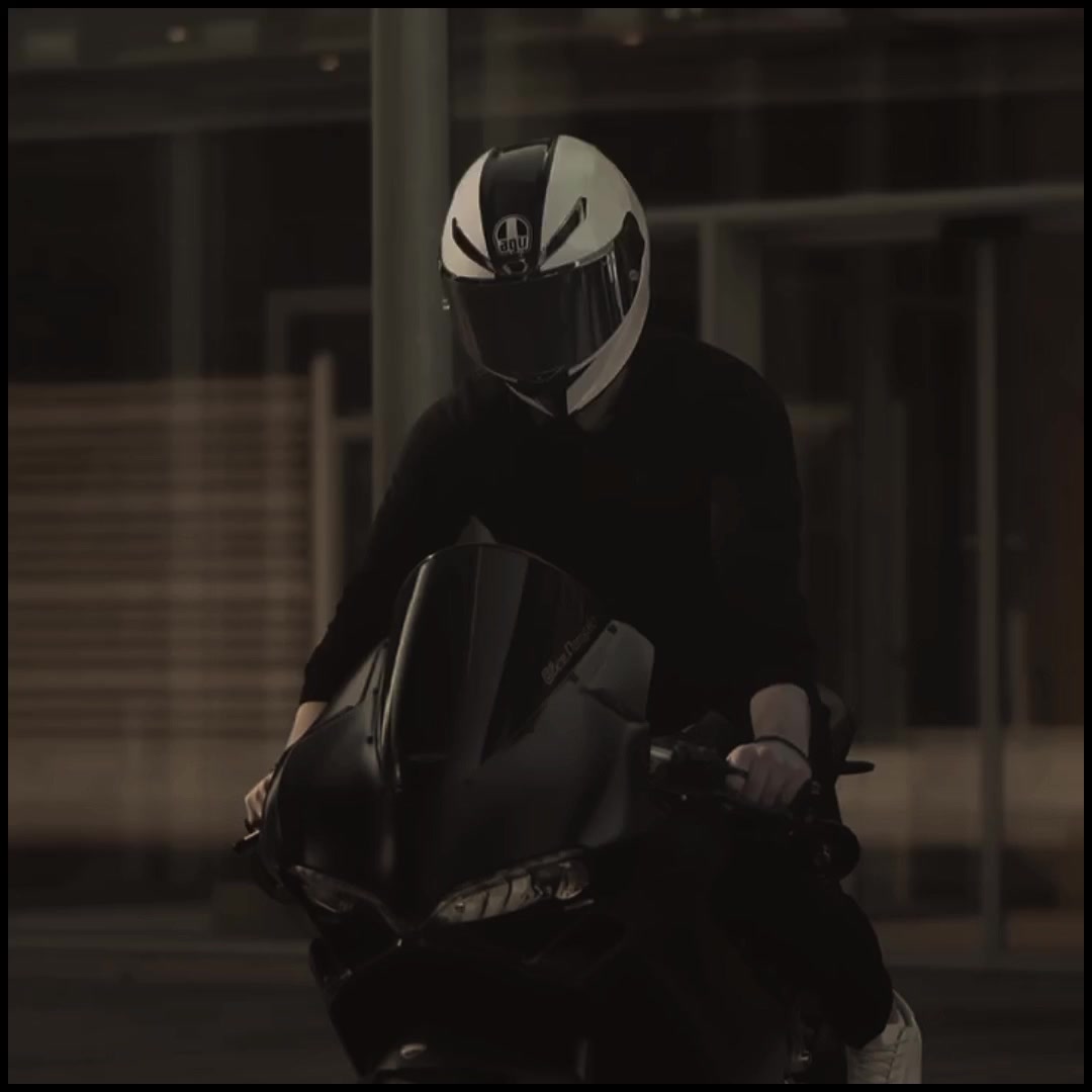 @الكوميد