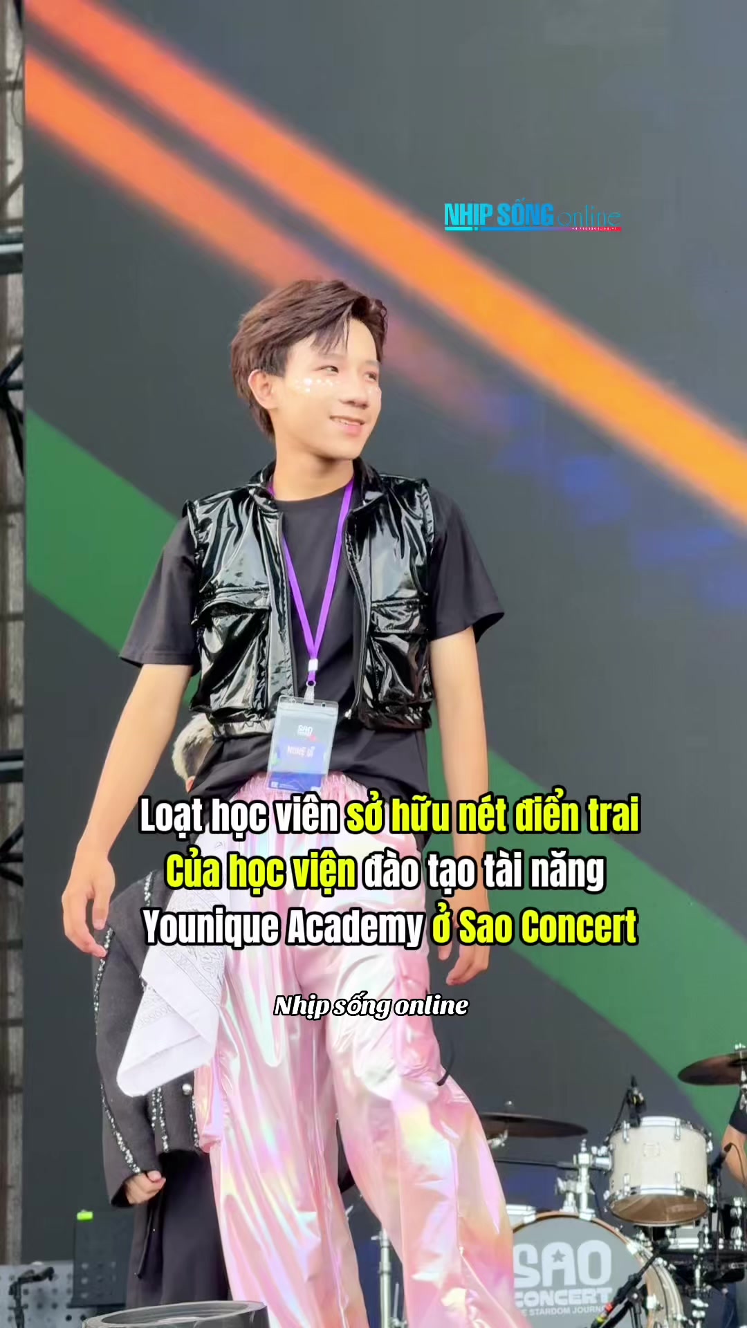 @Nhịp Sống Online