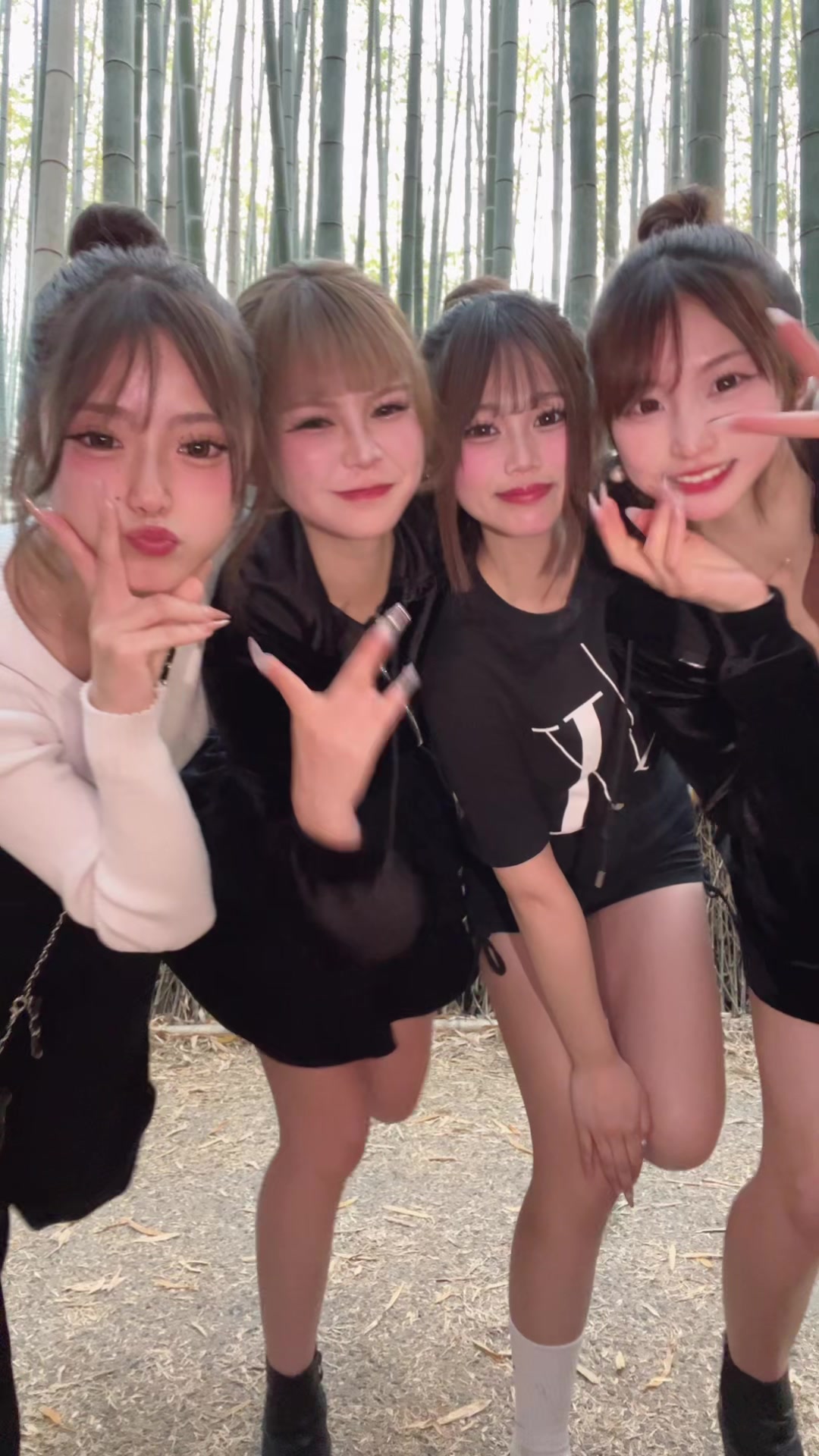 @しゅら