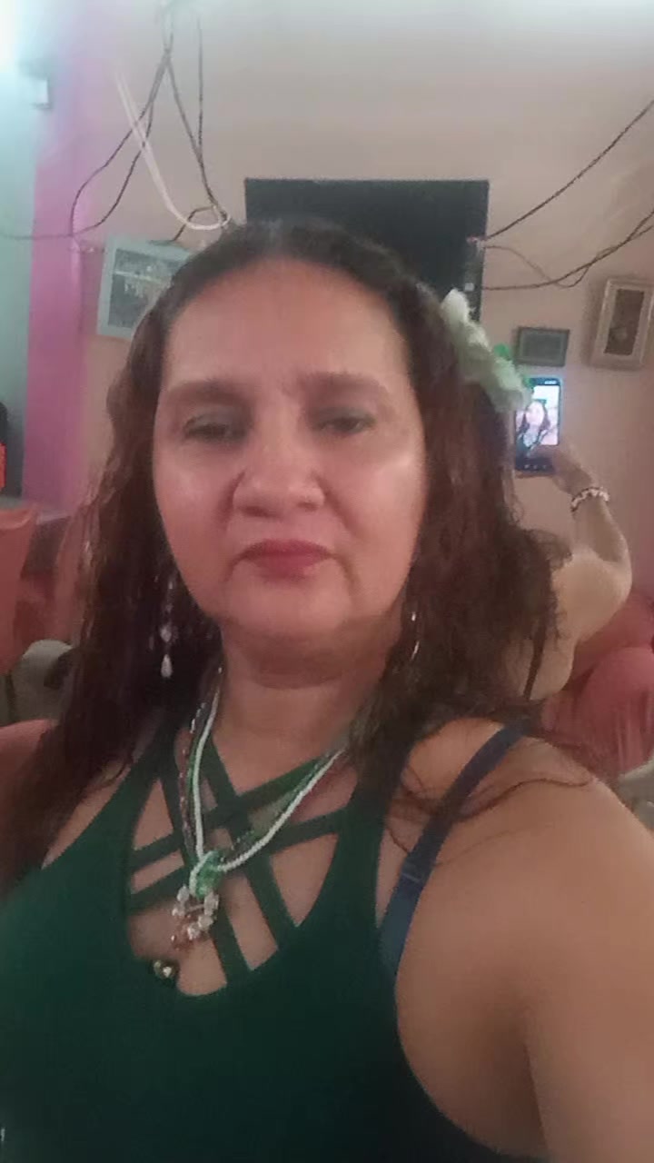 @leonela la flaqi