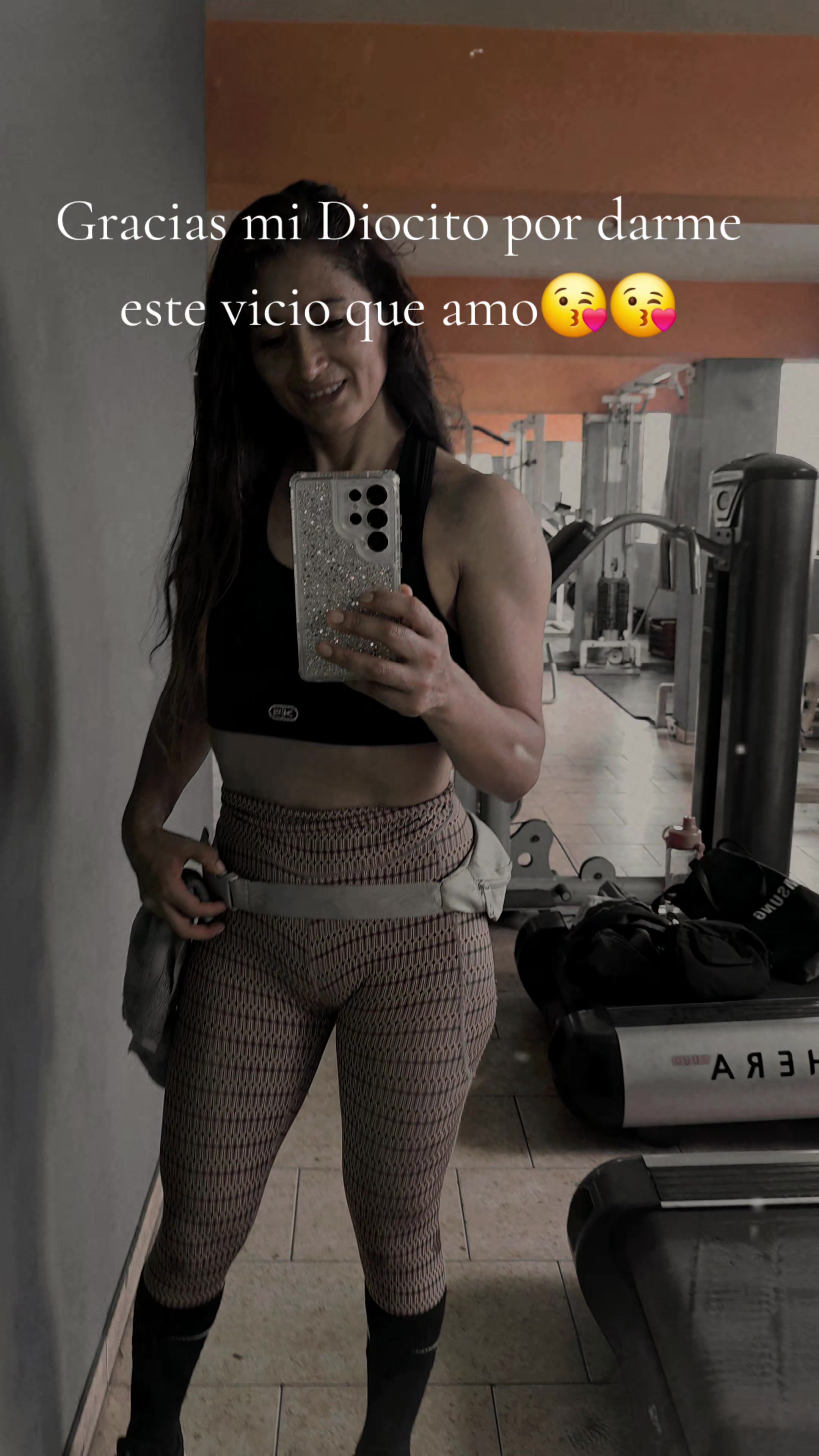 @•anita•