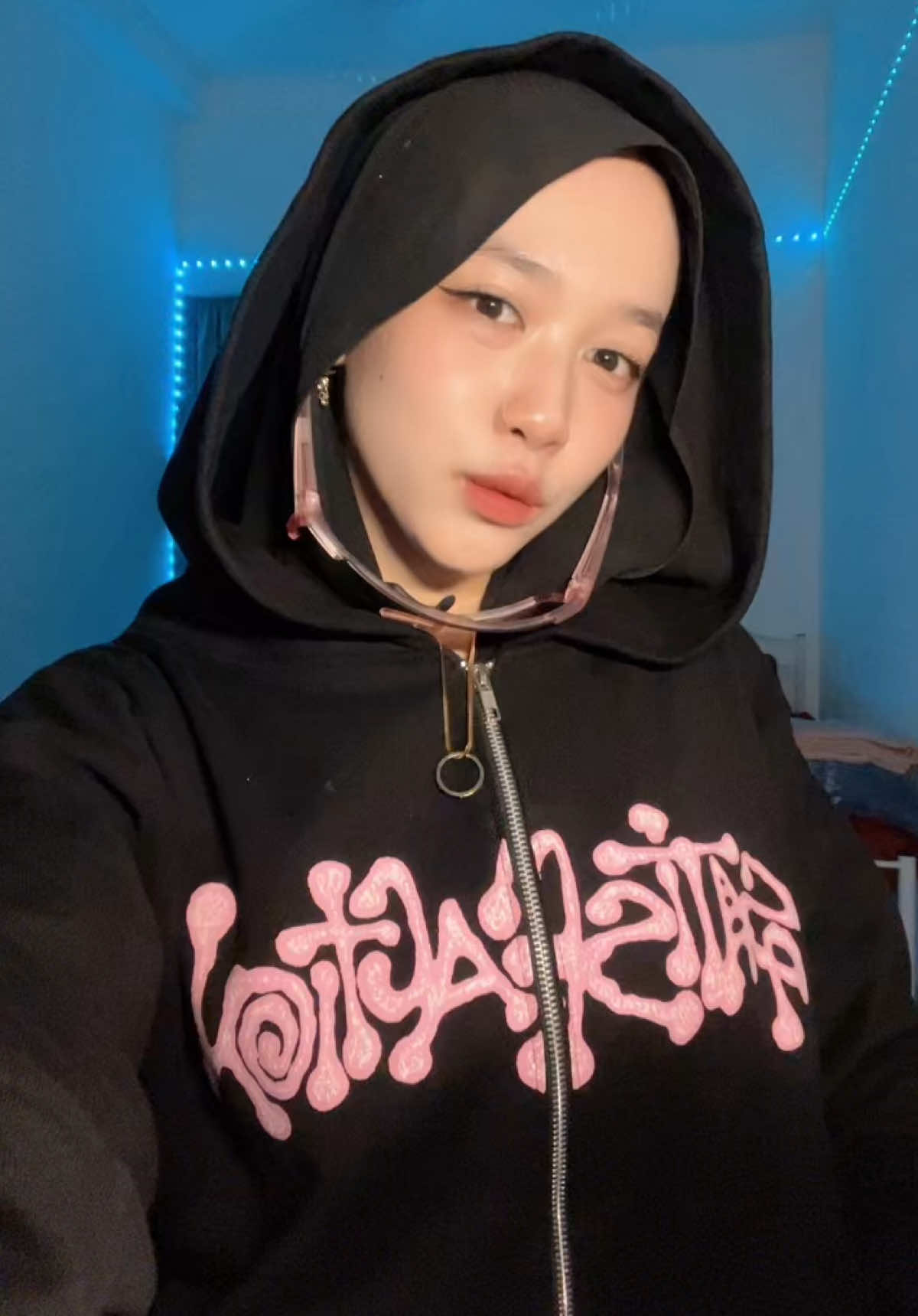 @yyeaynaa