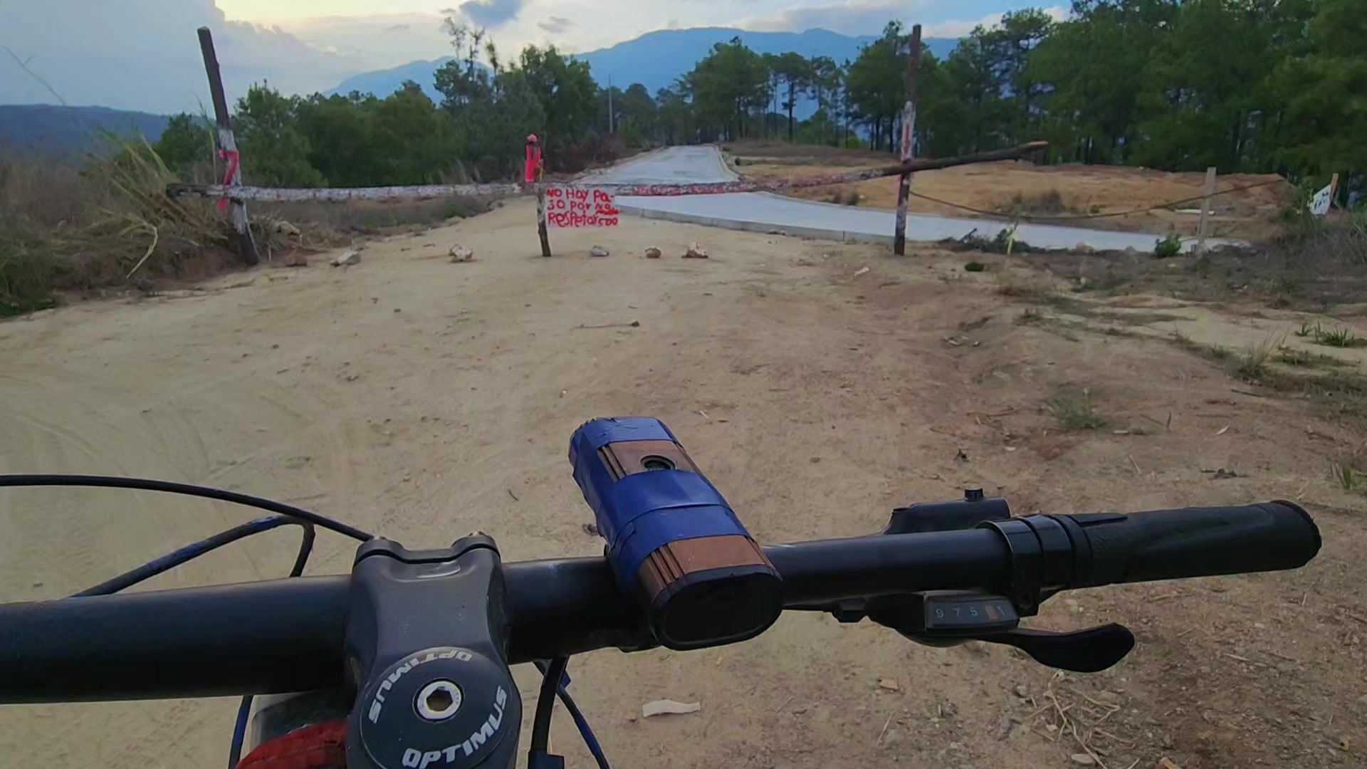 @El chico🫠misterioso??🚲