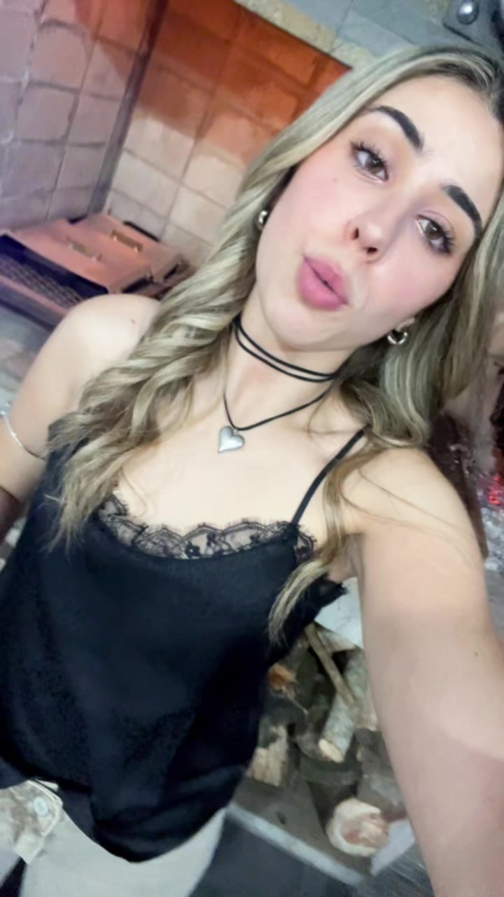 @Sofii