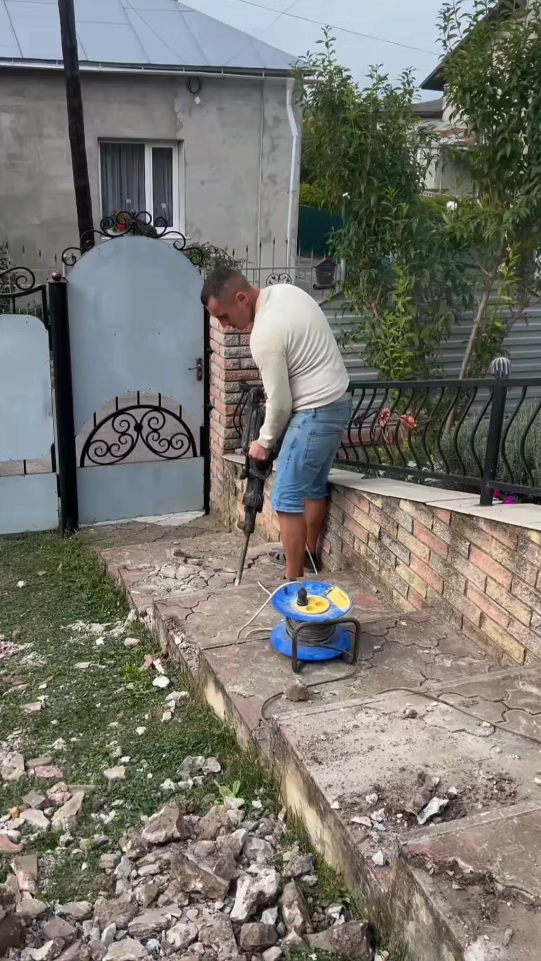 @Володимир