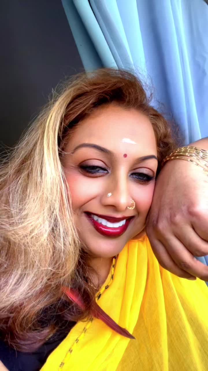 @Shobananava🇨🇦🇱🇰🇸🇬🇳🇬