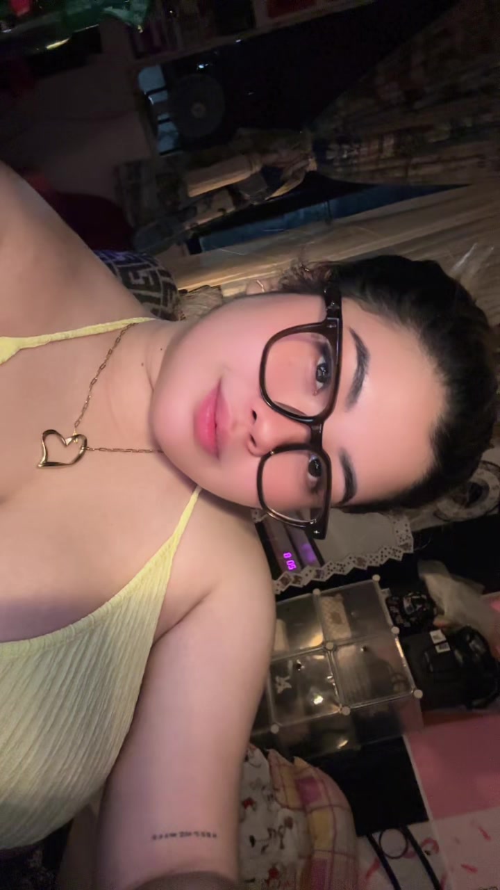 @RhochelleOcampo