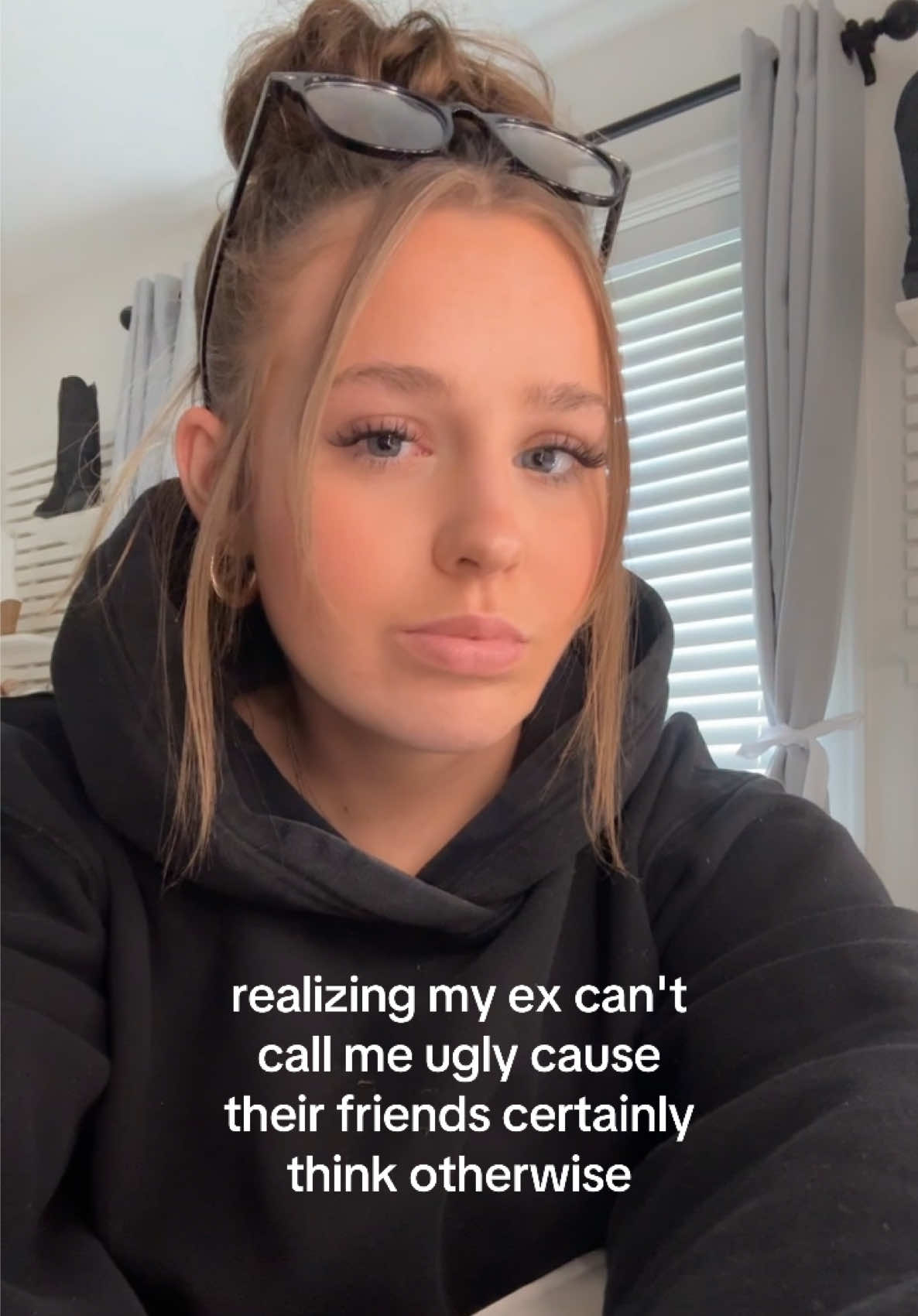 @𝐡 𝐚 𝐧 𝐧 𝐚 𝐡