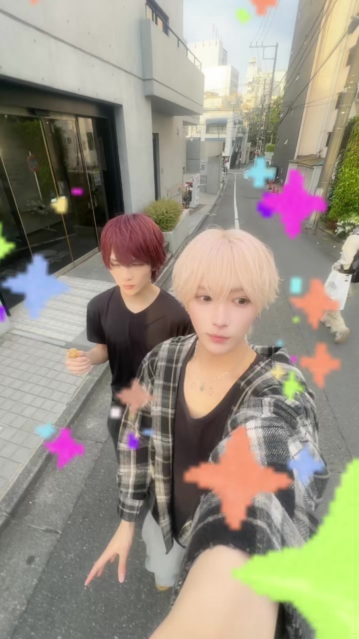@りと