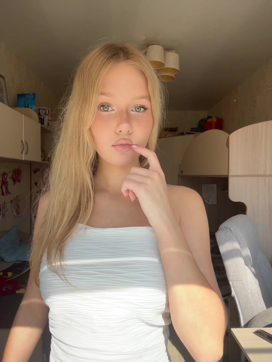 @мбкитана