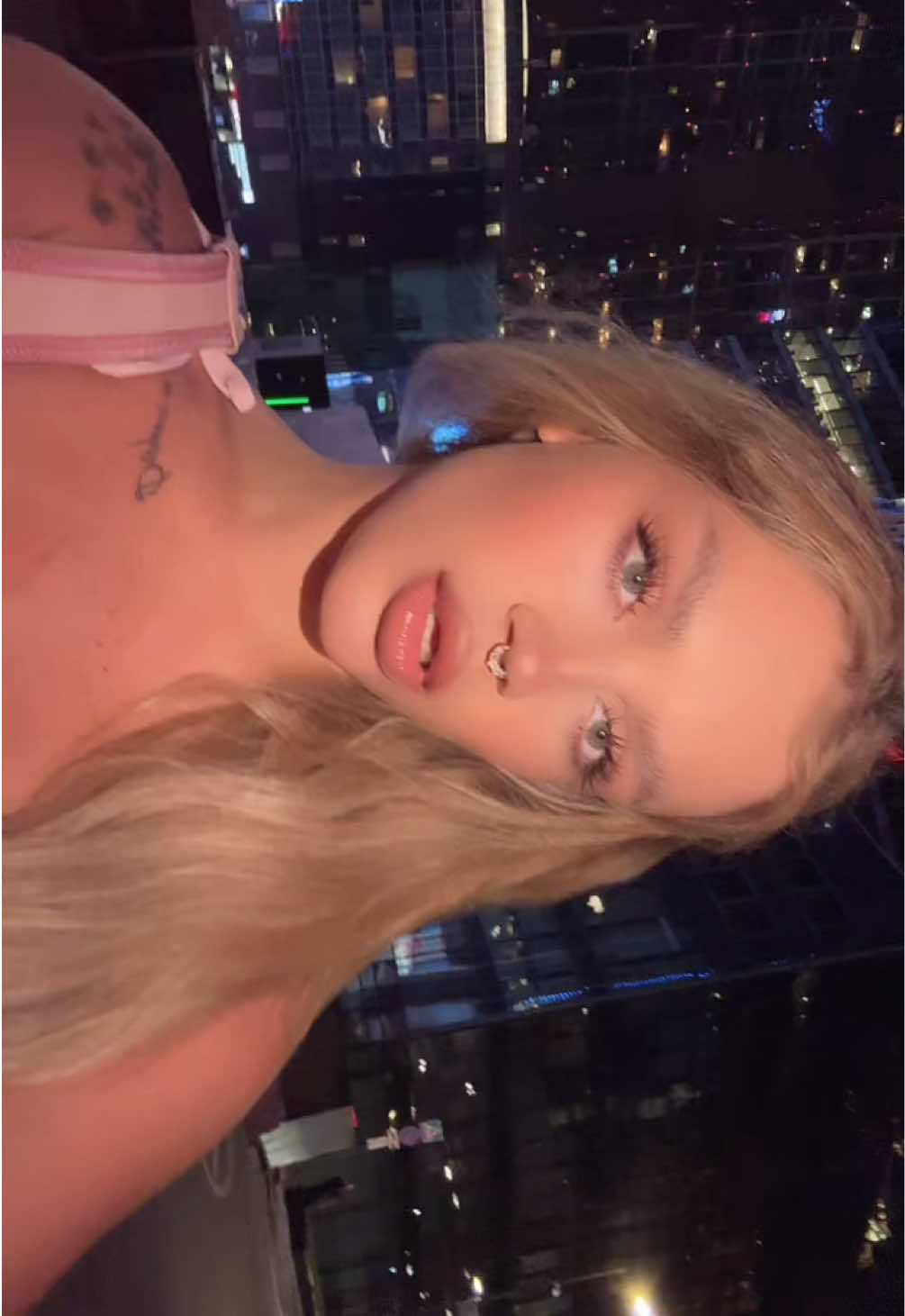 @Icyyyy