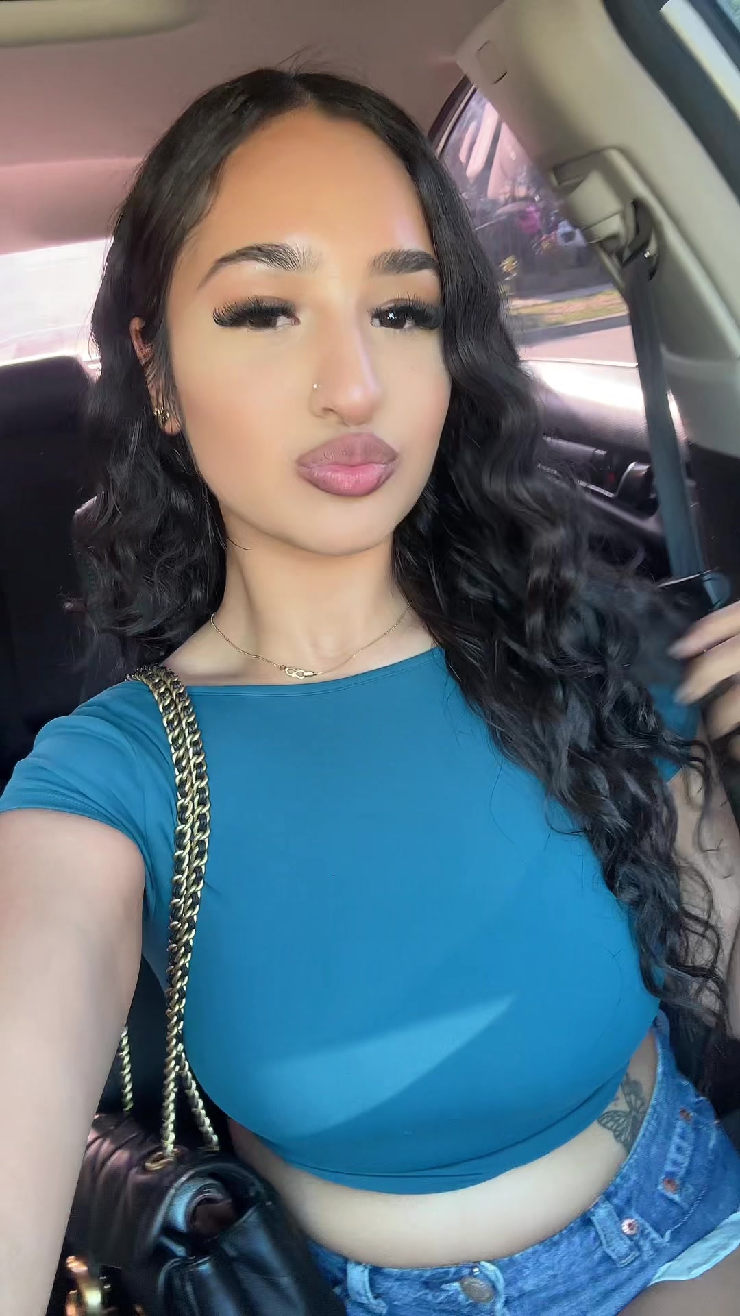 @J โ