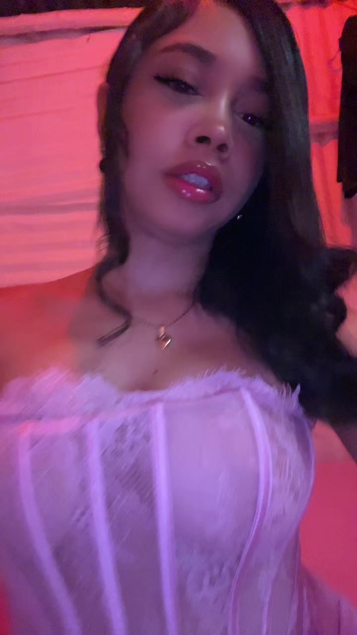 @Nicole🧚