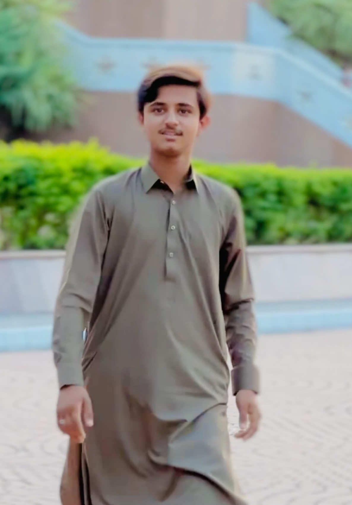 @🥀سردارملک شاویز کانجو🥰