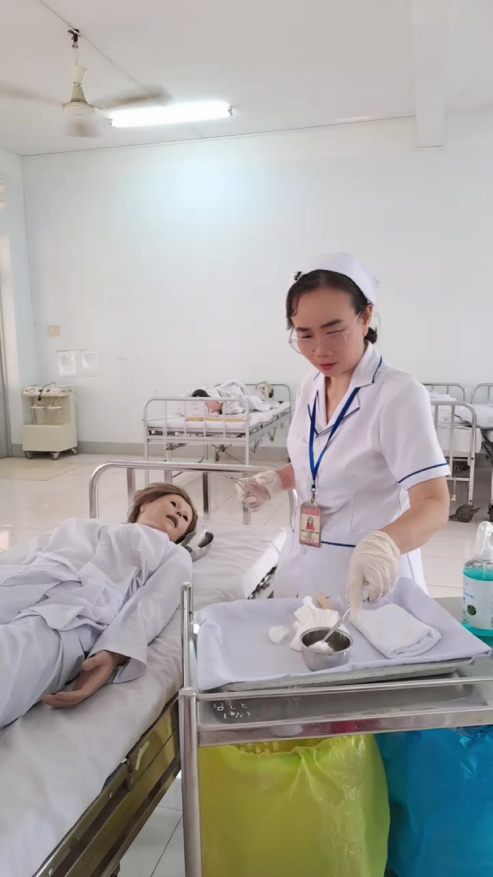@📣C&ocirc; Phụng đ&acirc;y n&egrave;😆