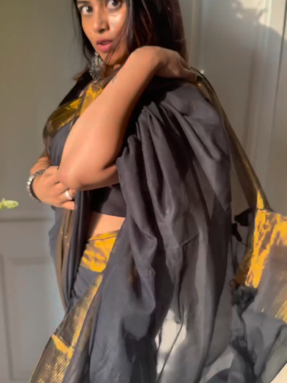 @Farina Azad 🦋