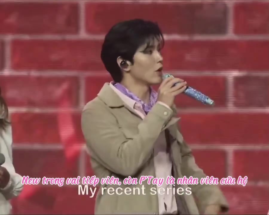 @Nia