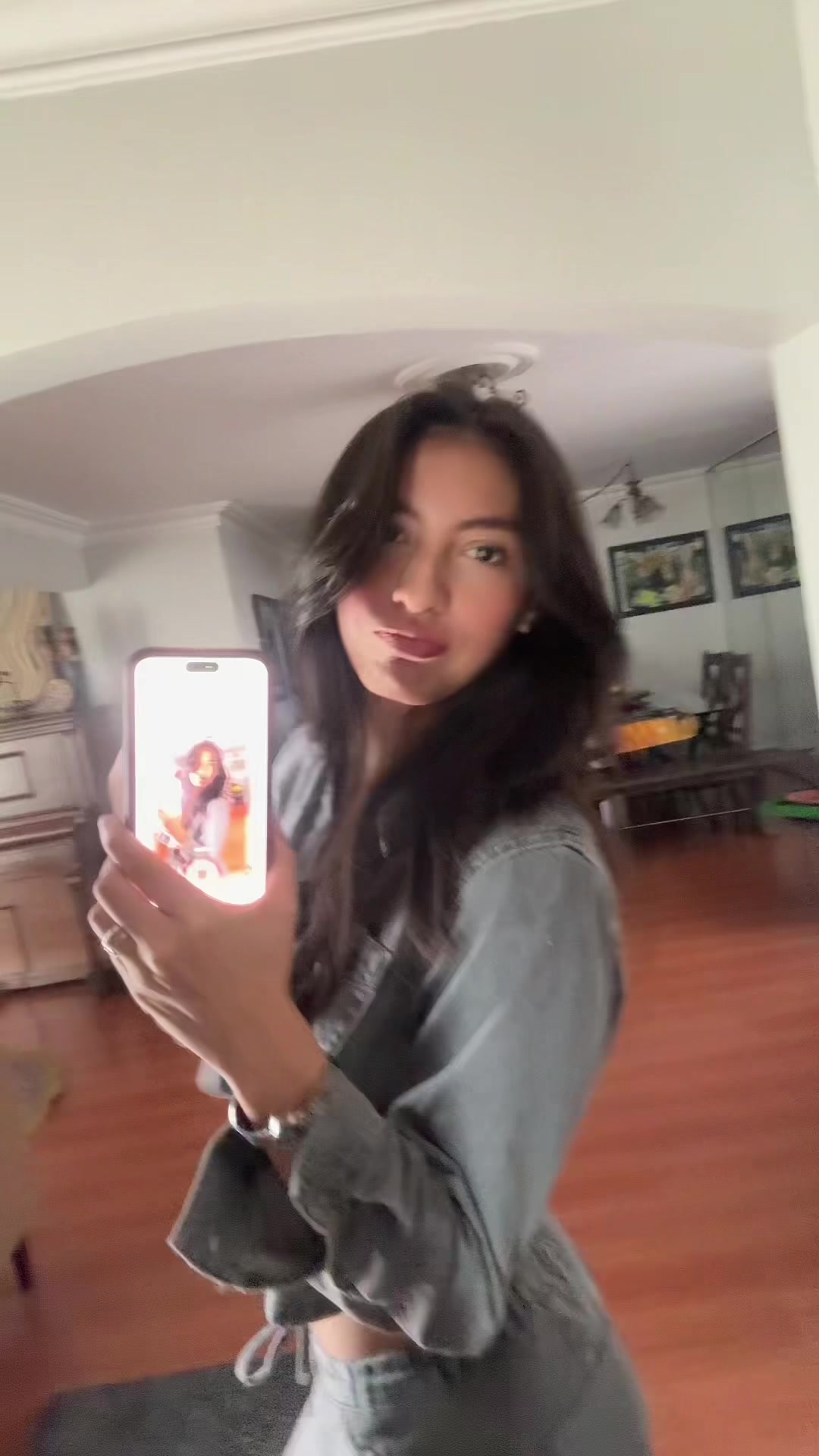 @_.kamilaap