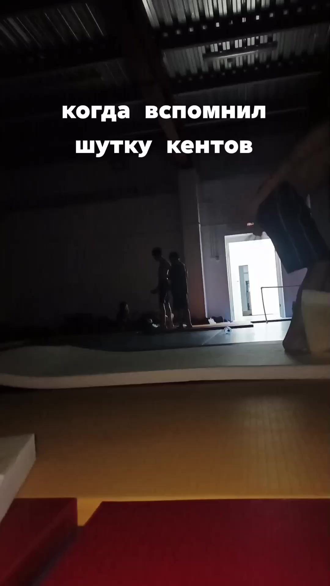 @nazarovv.