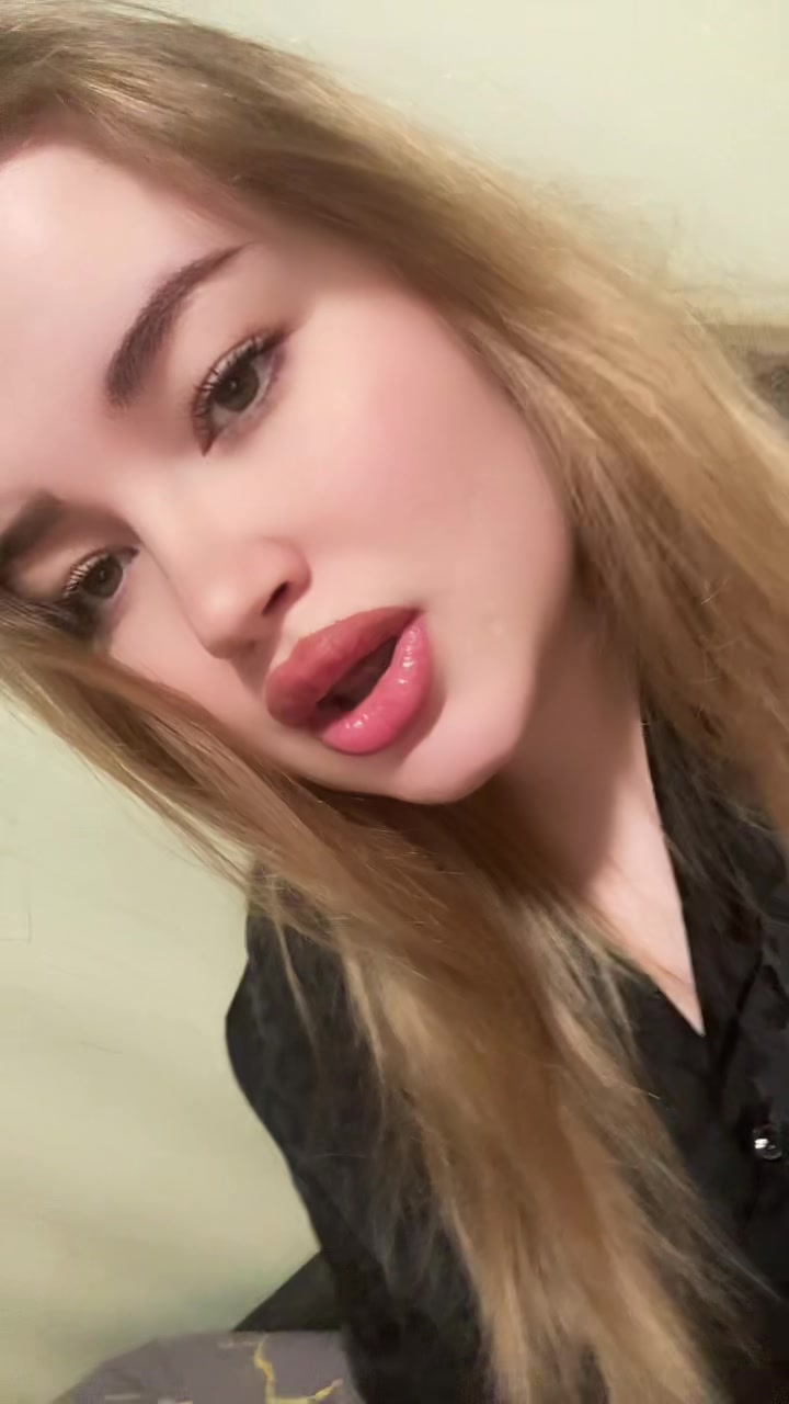 @Qwen💋