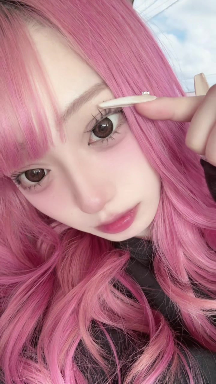 @ねこふぁいぶ