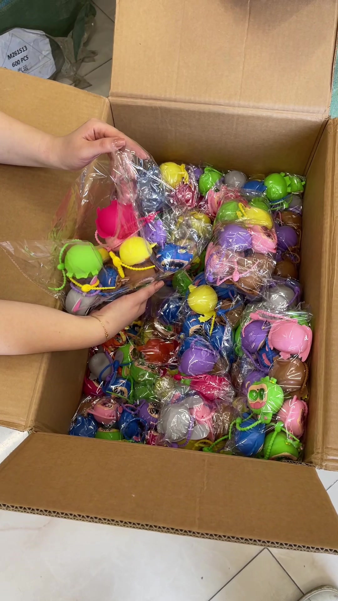 @Play_Toys_