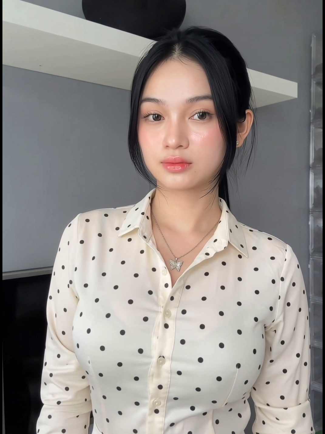 @flora0ne