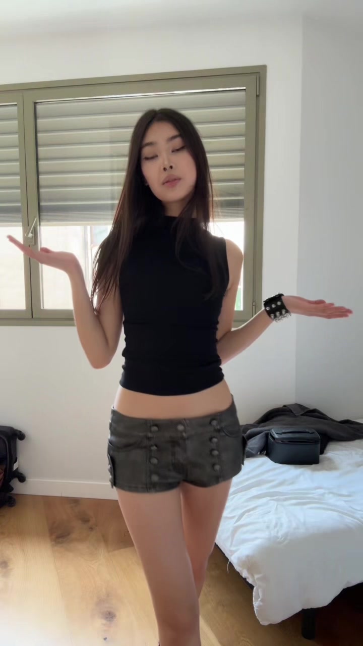 @lalytoples