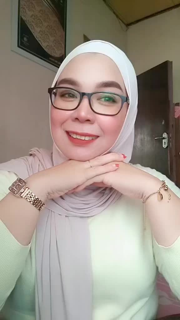 @Dhemylitha