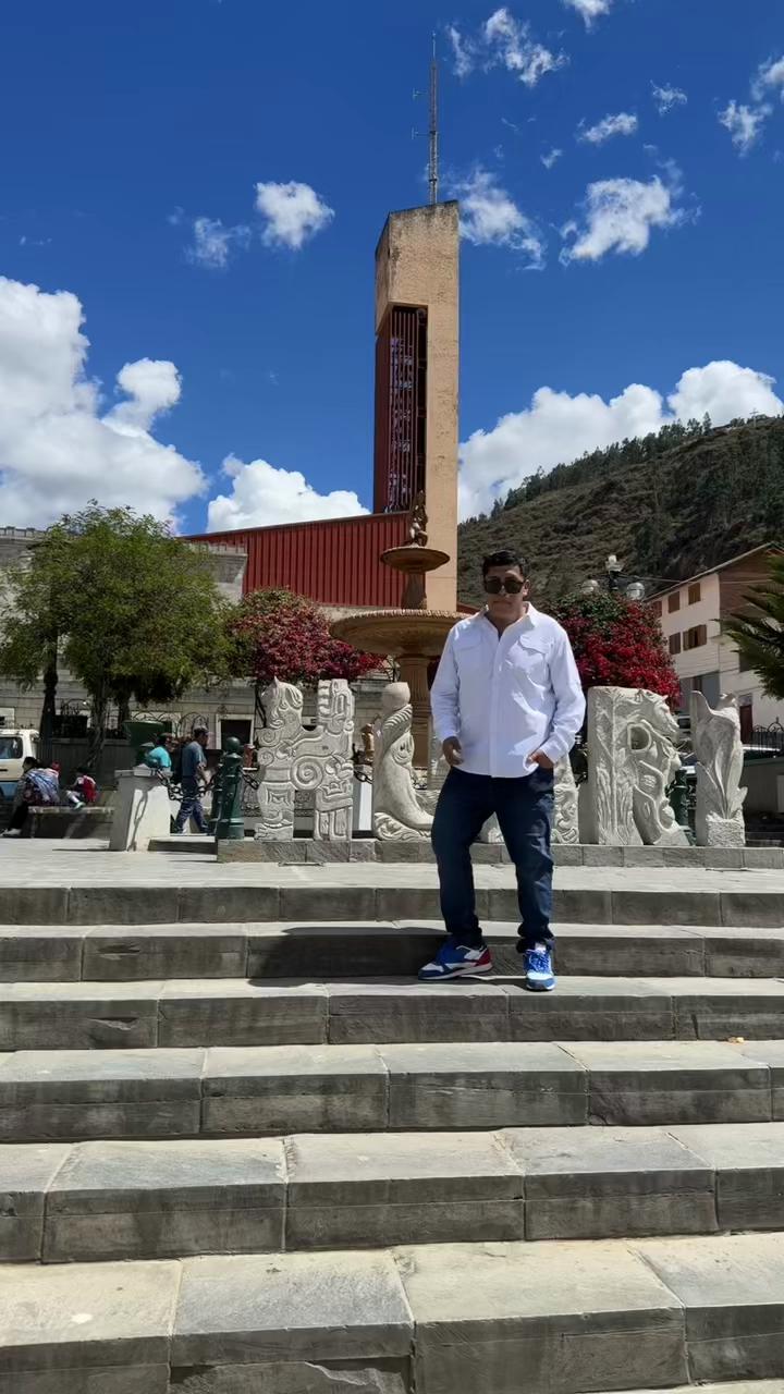 @Edin Flores Asencios