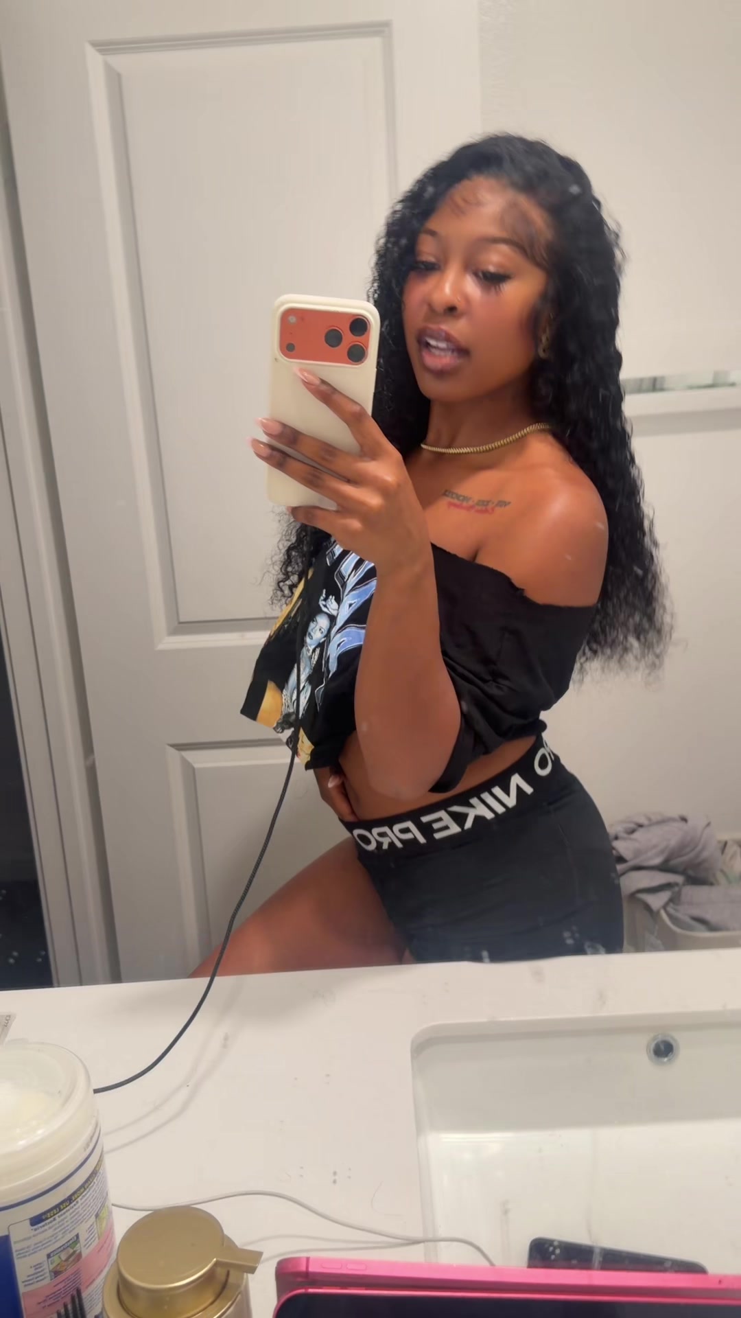 @Skyee✨
