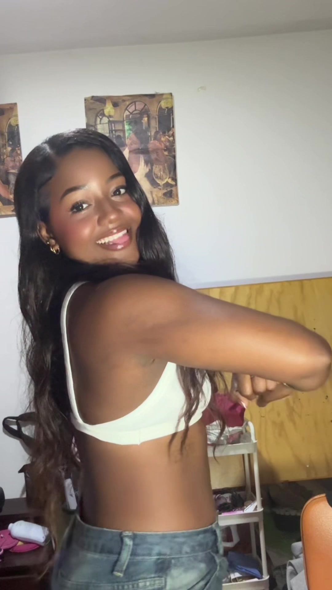 @Maria Valentina