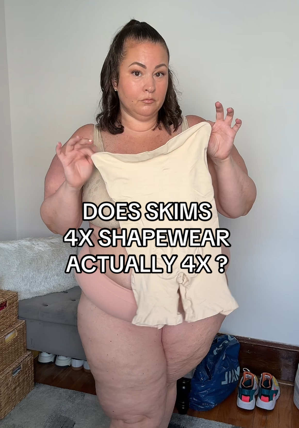 @Amanda | Plus Size Fashion ✨