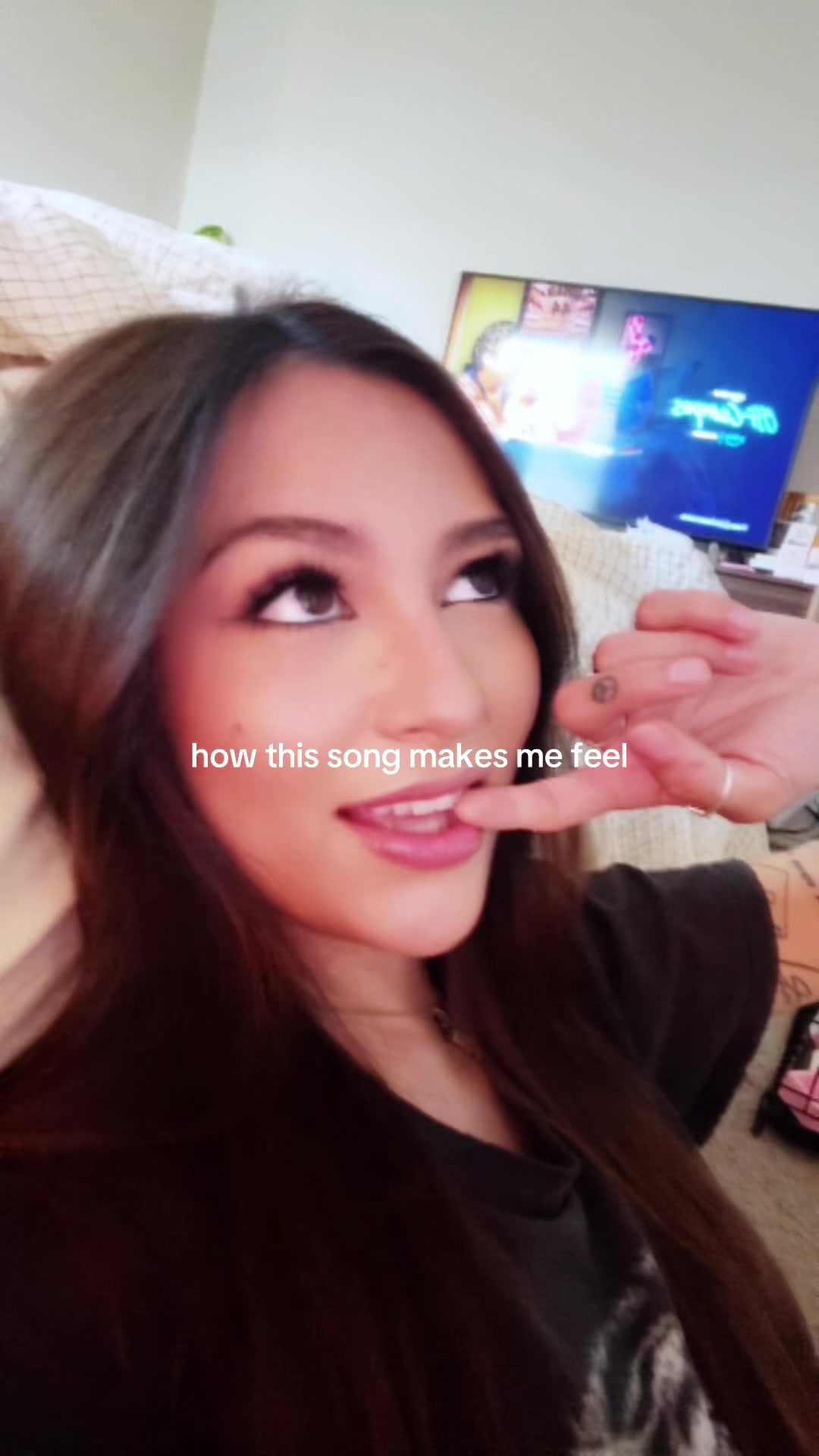 @maddiecarlsonn