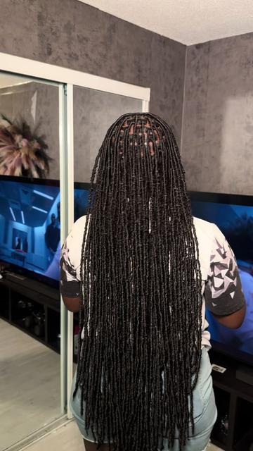 @DERA HAIRSTYLES