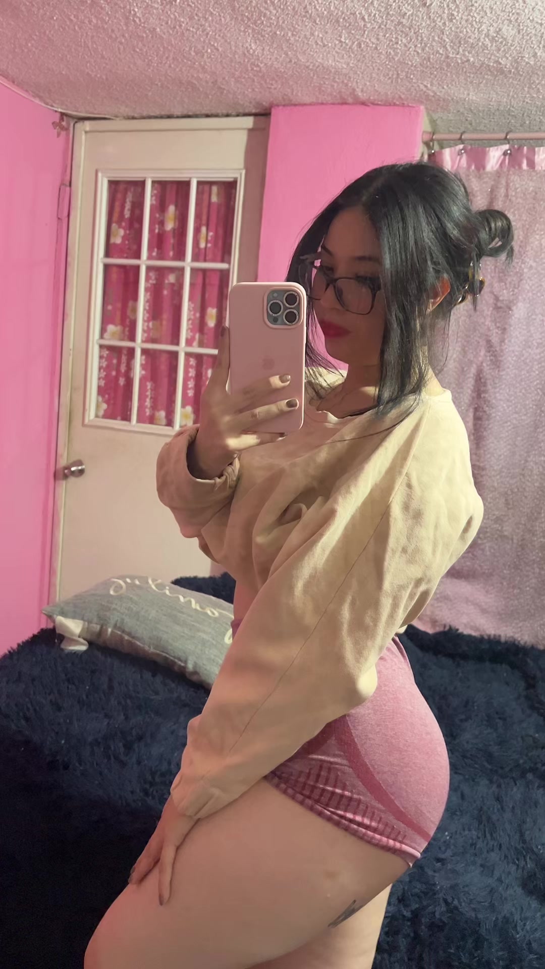 @Valeria Sarahí