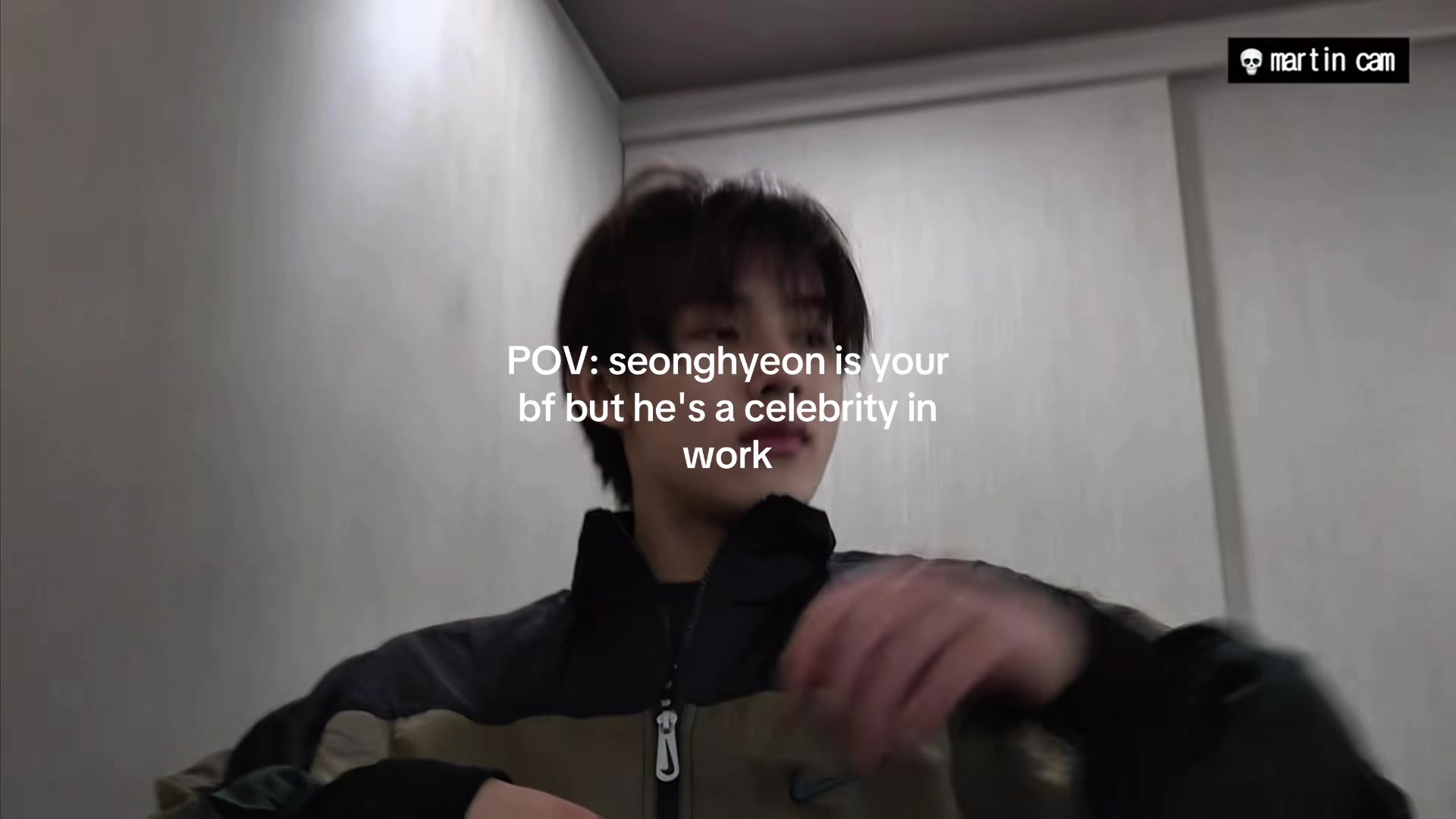@Seonghyeon's dimples ⋆˚꩜。