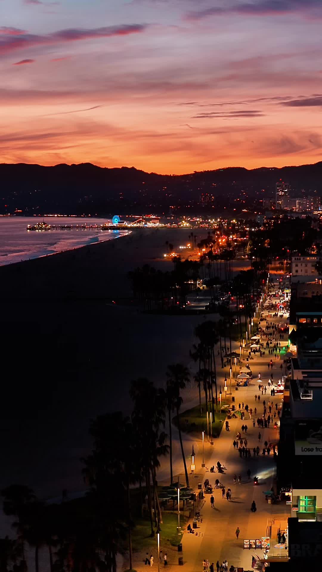 @Venice Beach Boardwalk