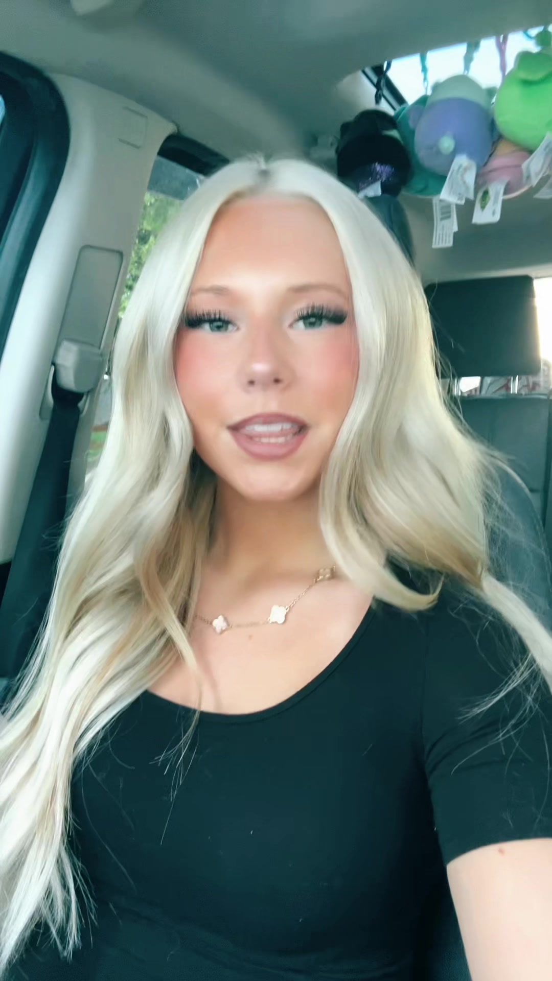 @AVA