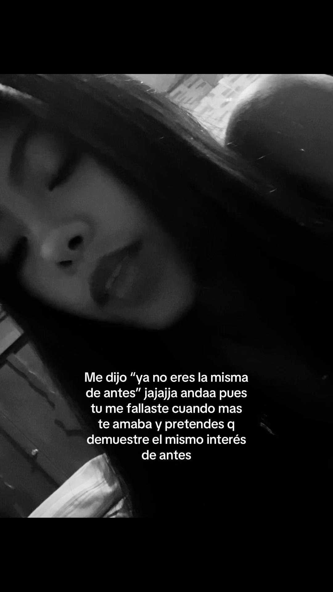 @_Domii_