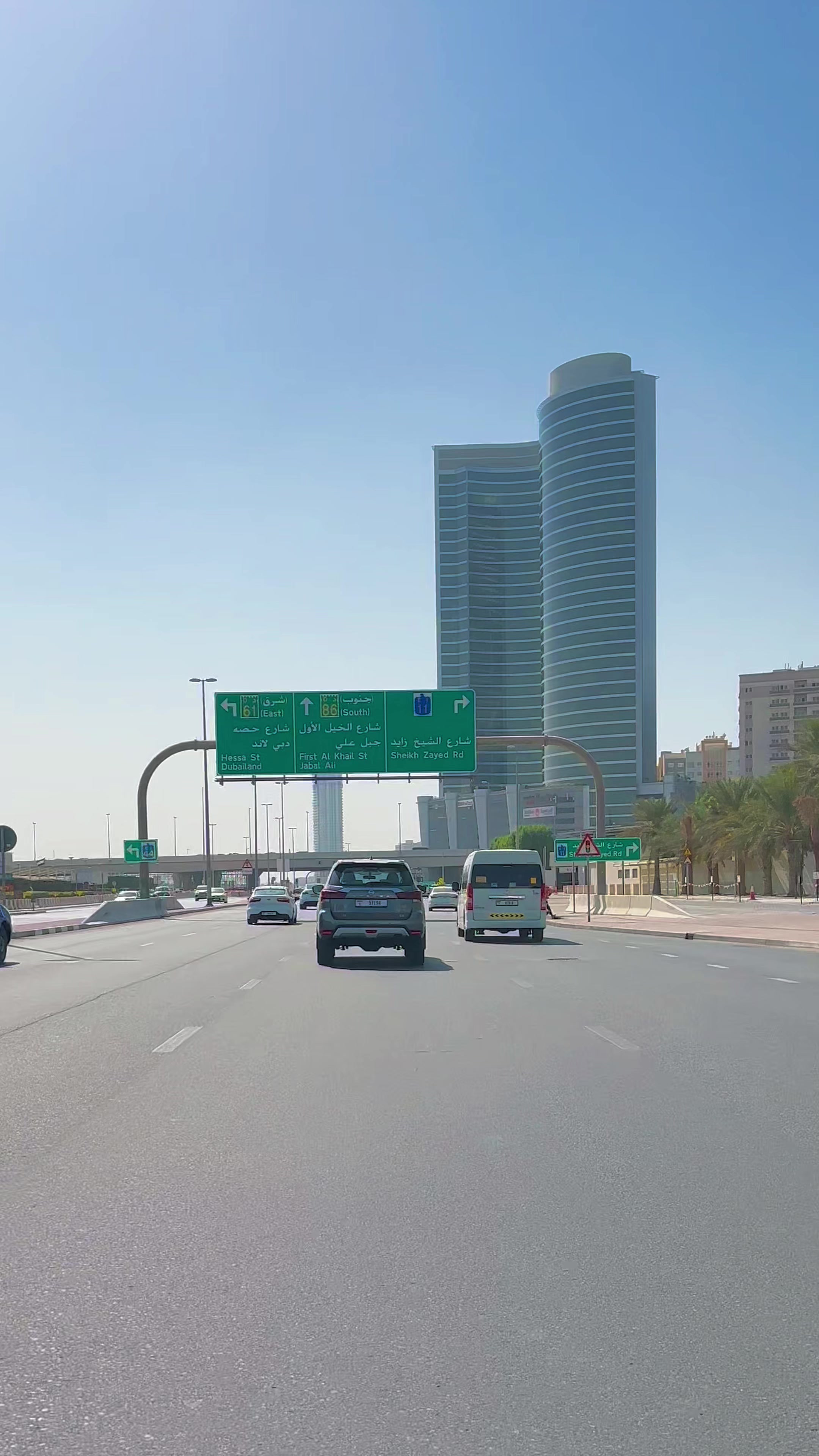 @Dubai.official_1