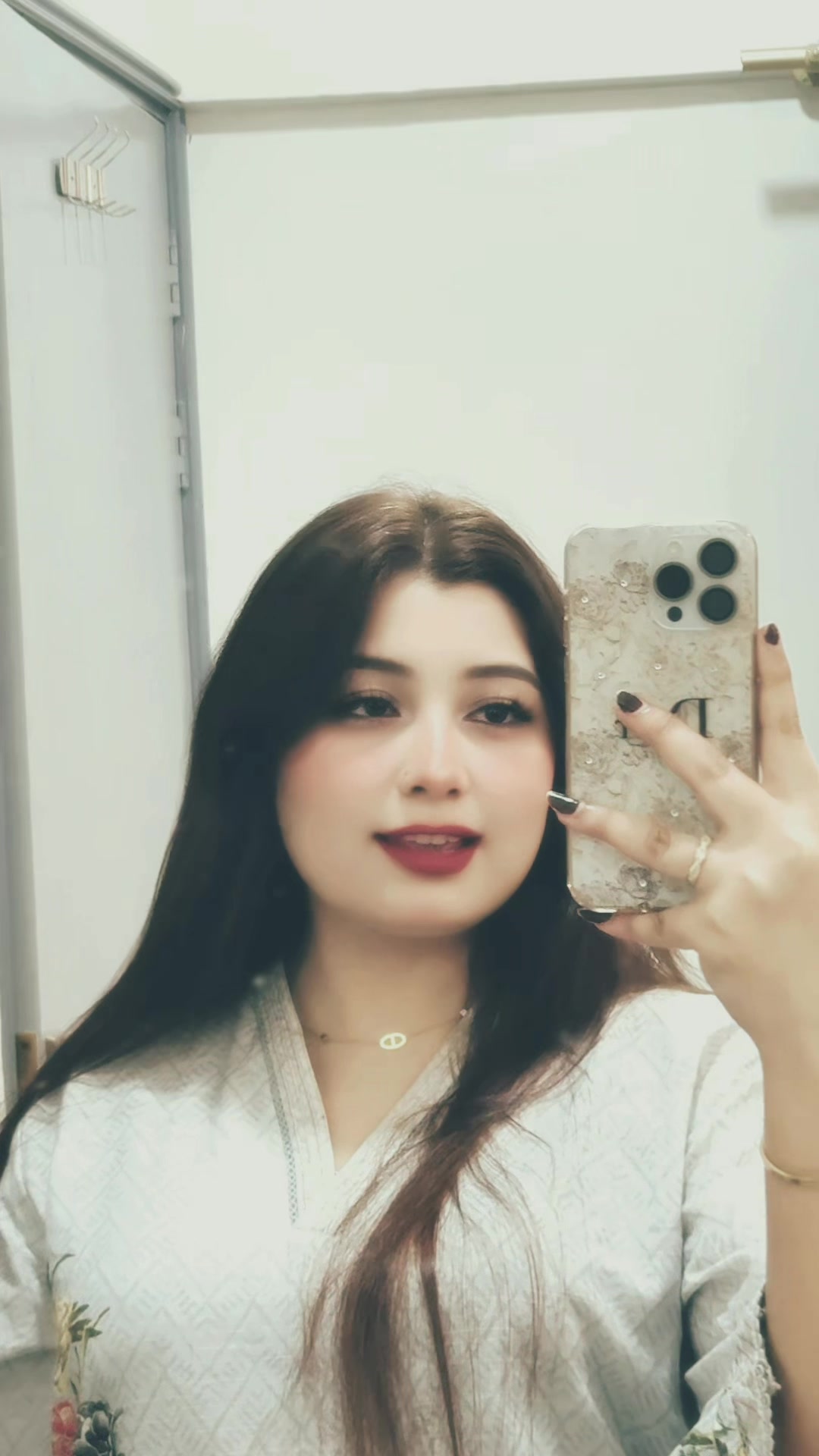 @𝑭𝒊𝒛𝒂 𝑸𝒖𝒓𝒆𝒔𝒉𝒊❤️