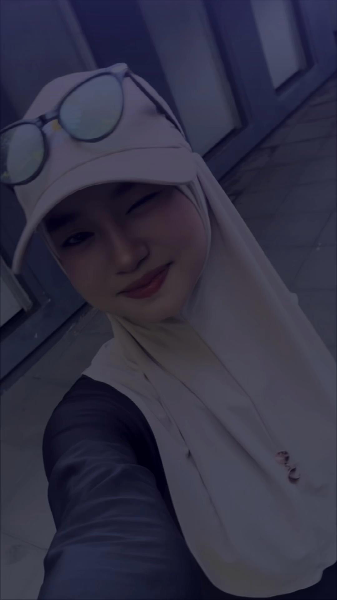 @D4Ni
