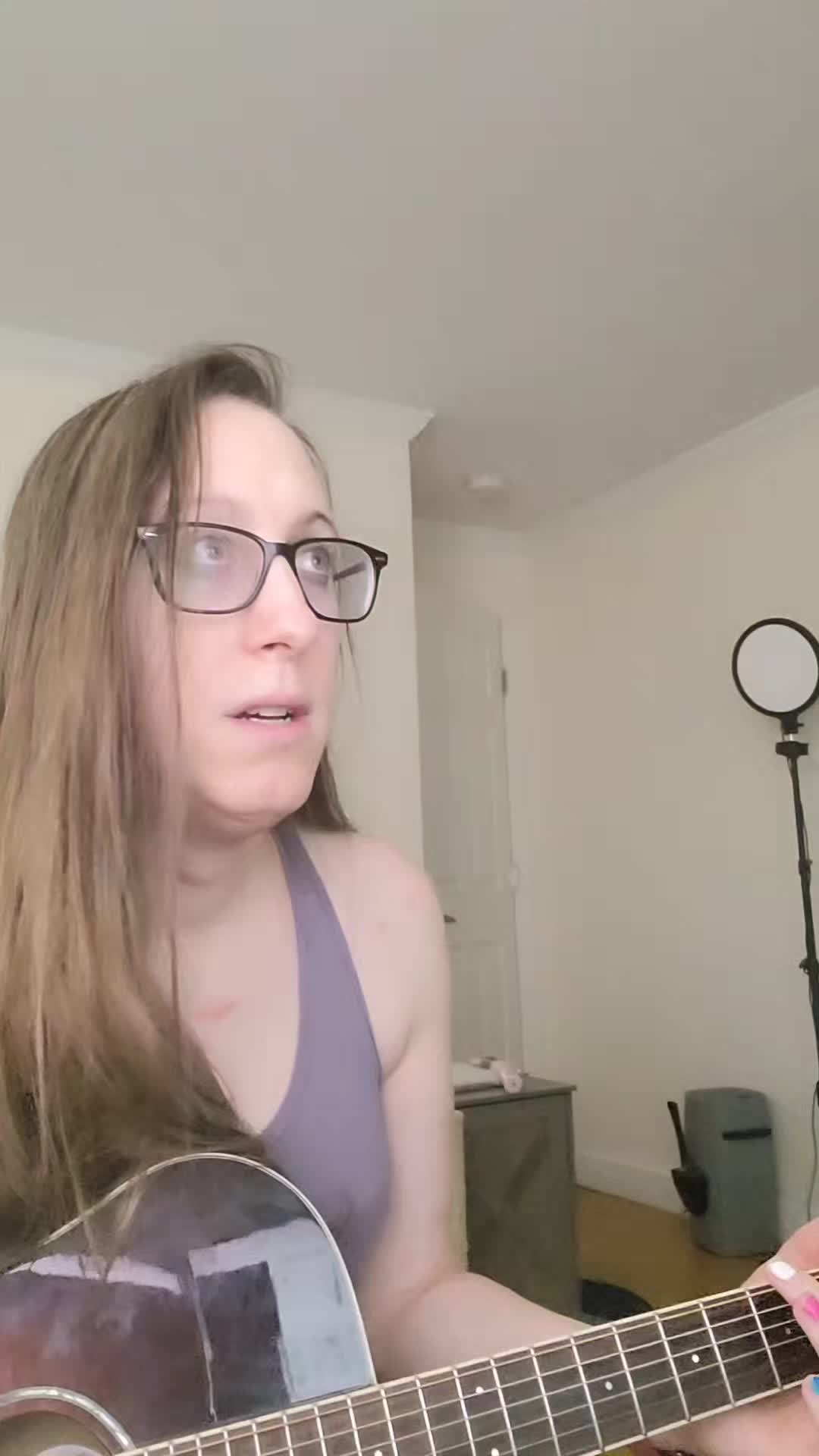 @Kaylasingssongs
