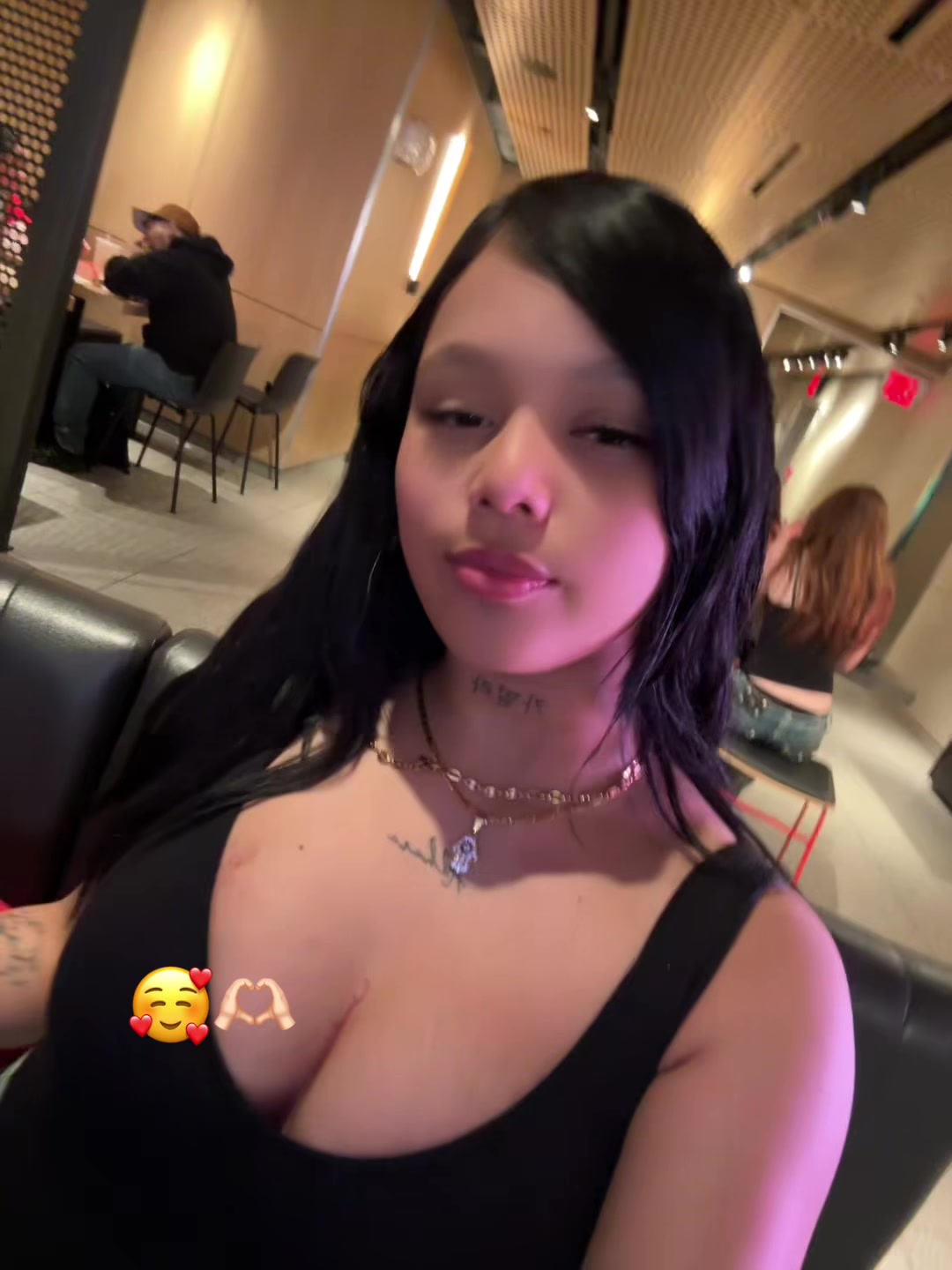 @Valentina