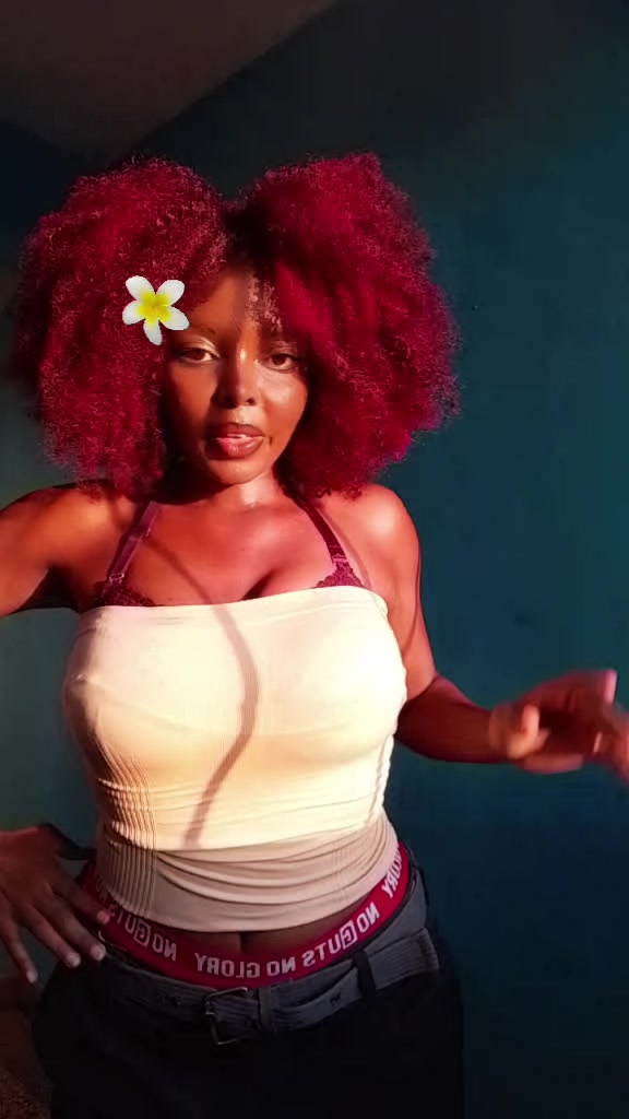 @urgirlbaddie