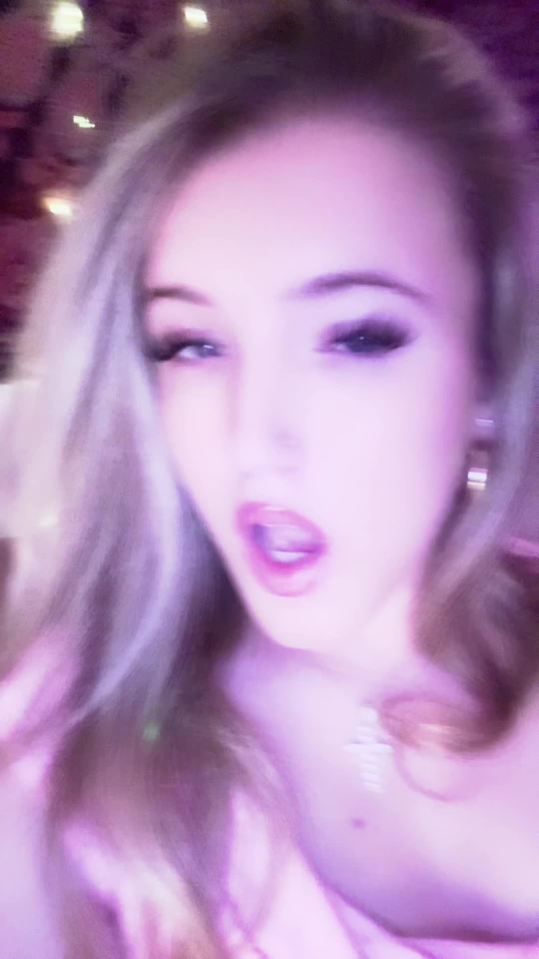 @zoezozo1111
